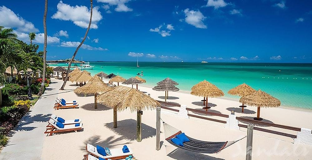 Sandals Grande Antigua resort