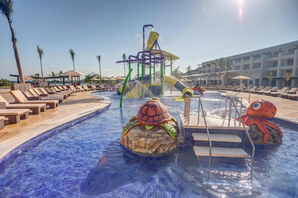 Royalton Negril resort