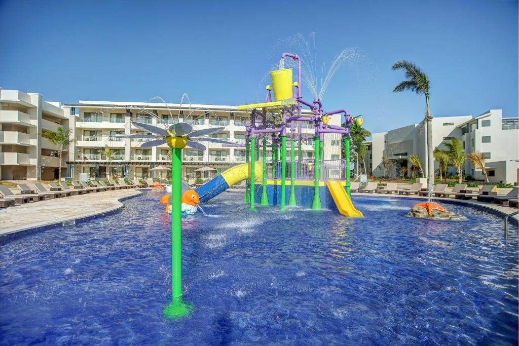 Royalton Negril resort