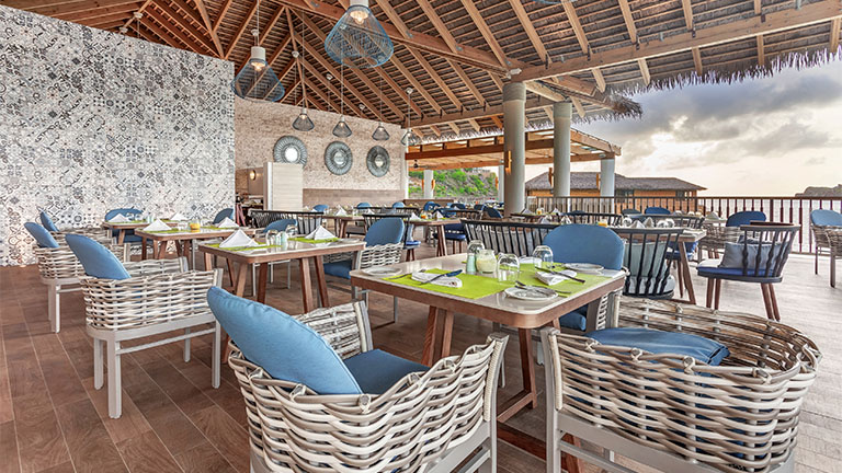 10anuro2-royalton-antigua-rest-grazie