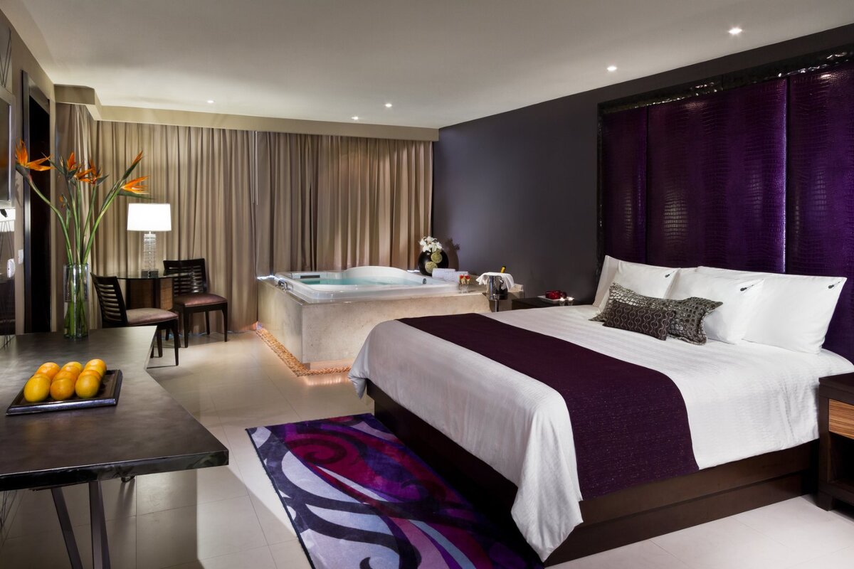 Rock Suite Ocean View (One Bedroom)