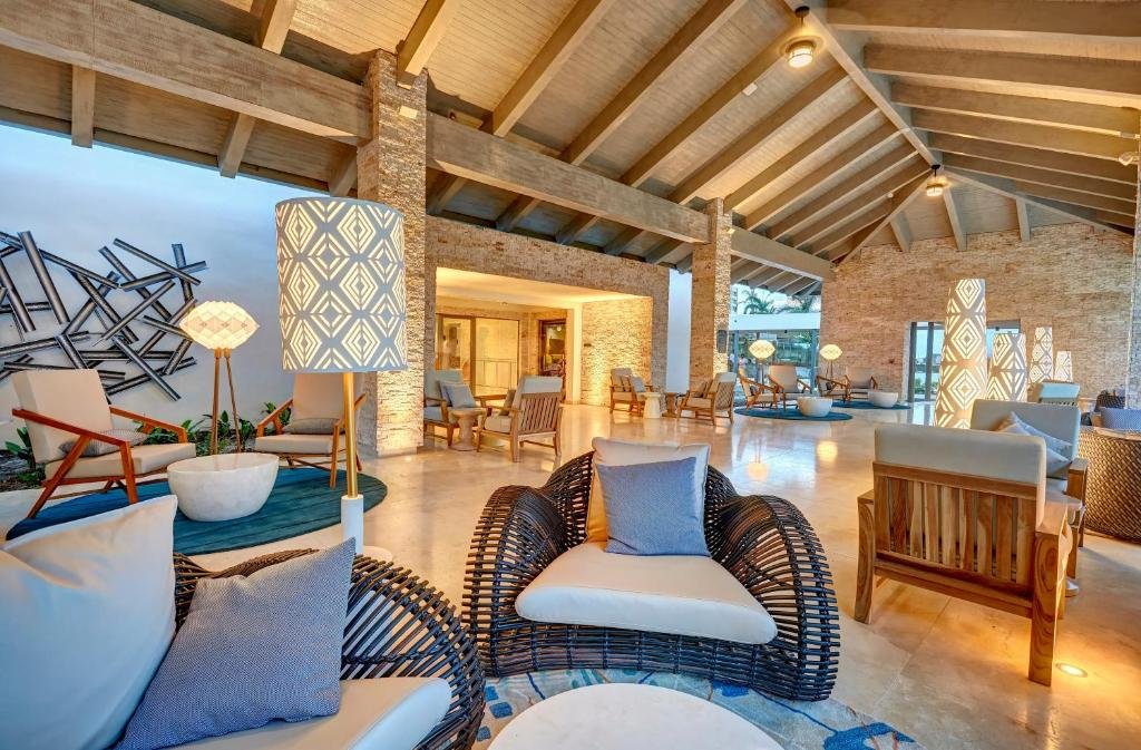 Royalton Antigua resort