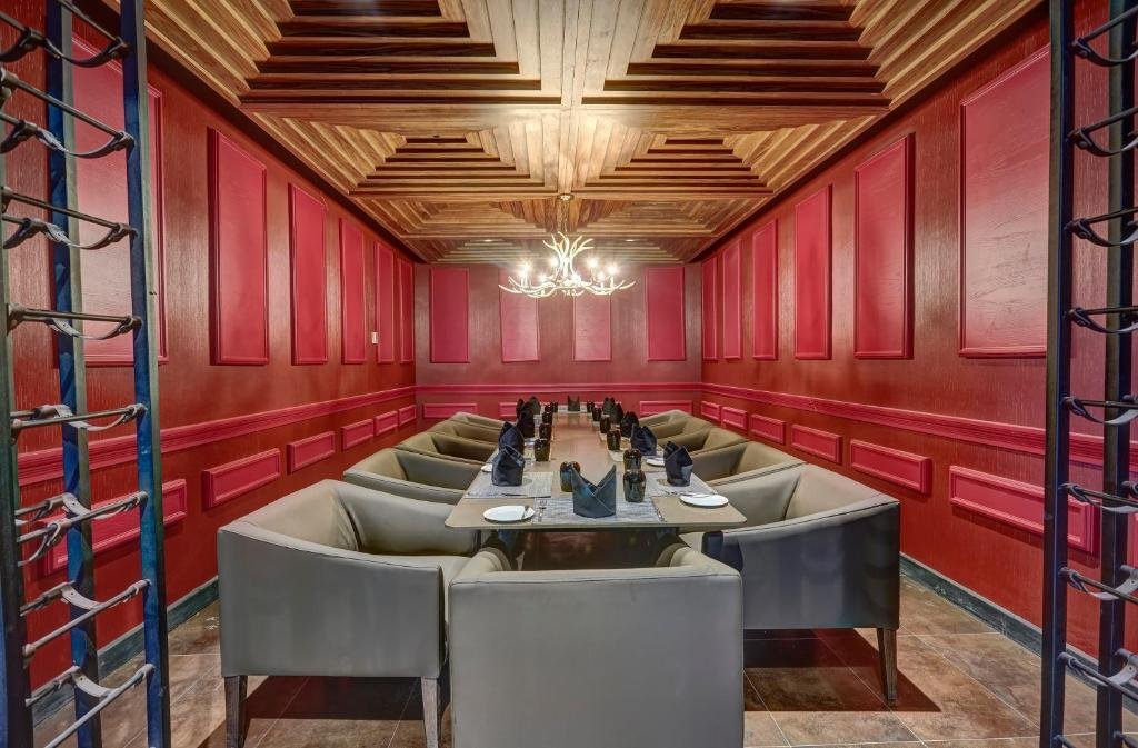 Royalton Antigua resort