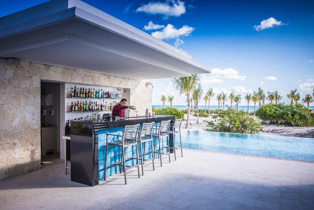 Majestic Elegance Costa Mujeres resort