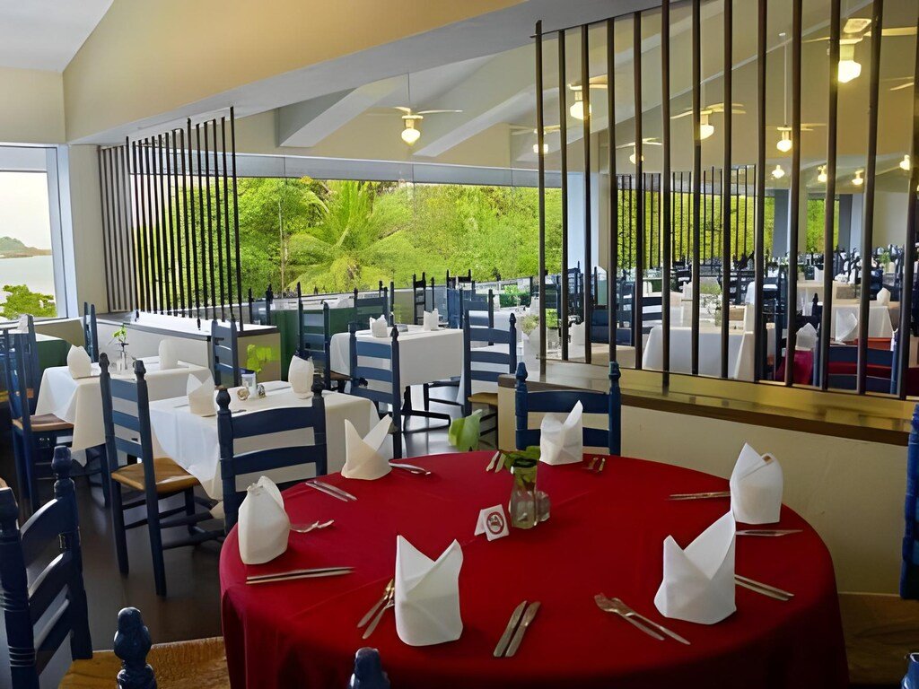 Las Brisas Huatulco resort