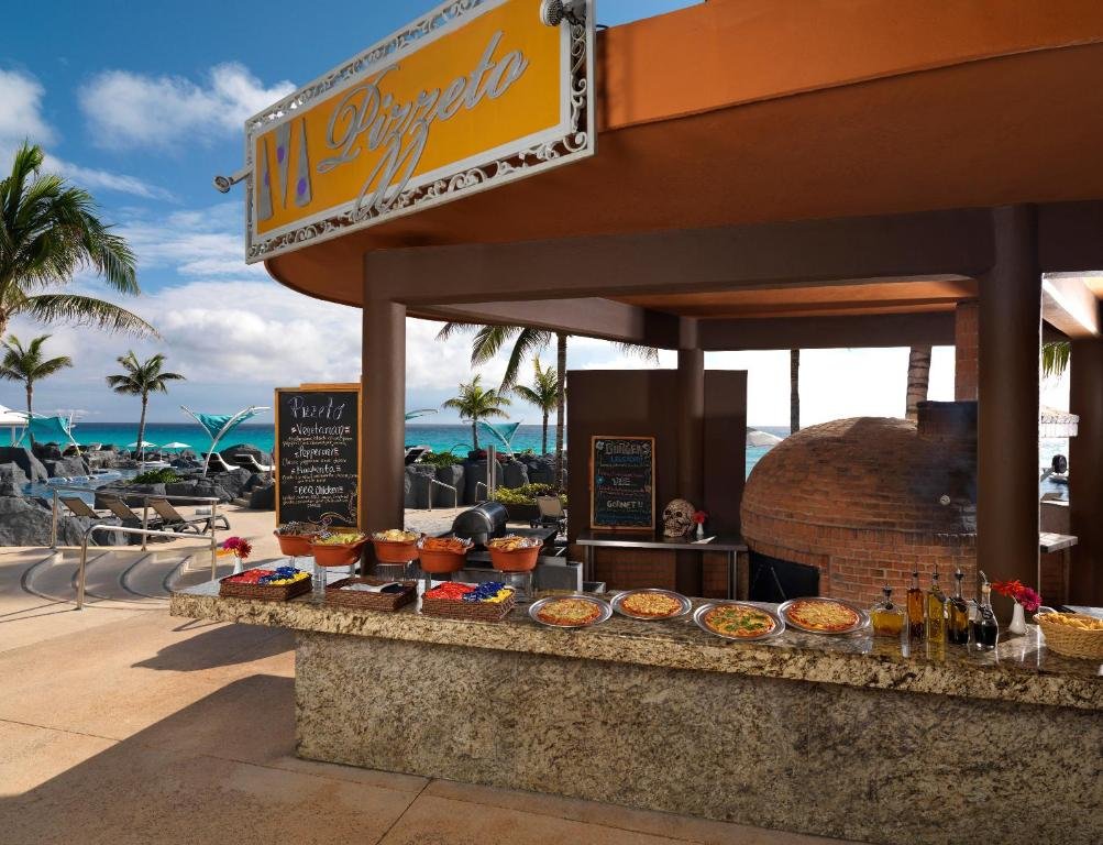 Hard Rock Hotel Cancun  resort