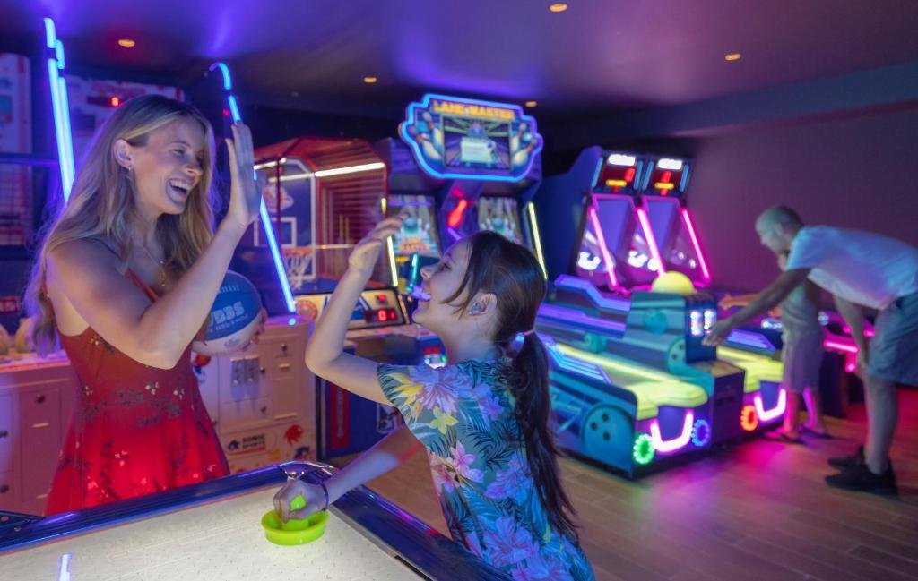Planet Hollywood by Royalton Cancun resort