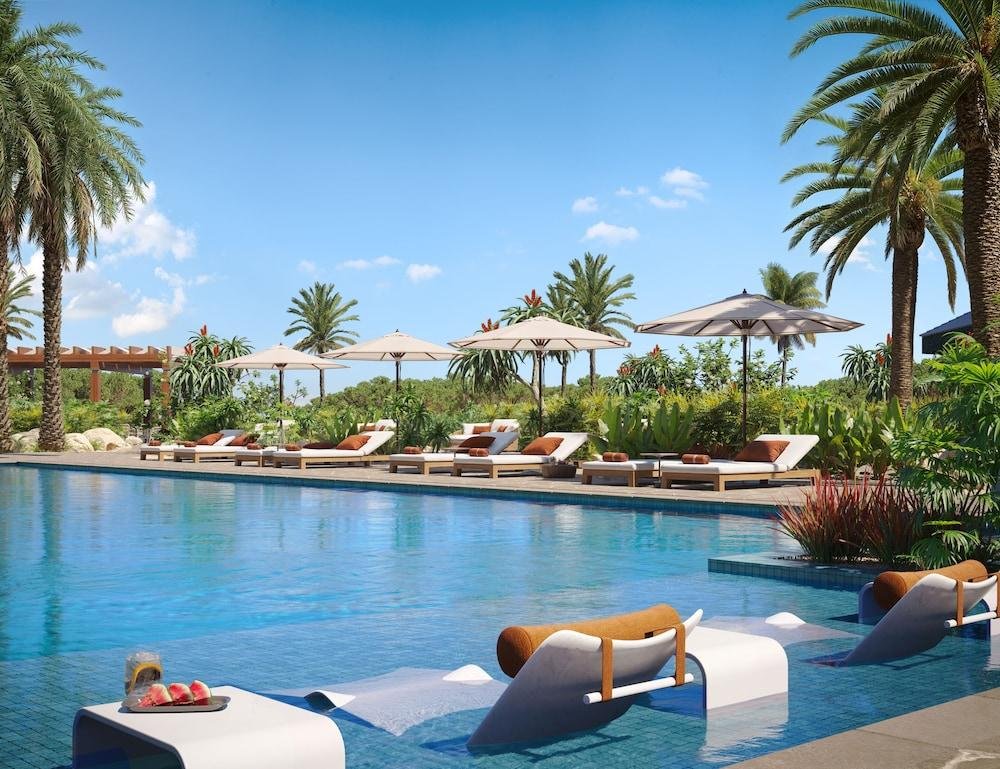 Las Brisas Huatulco resort