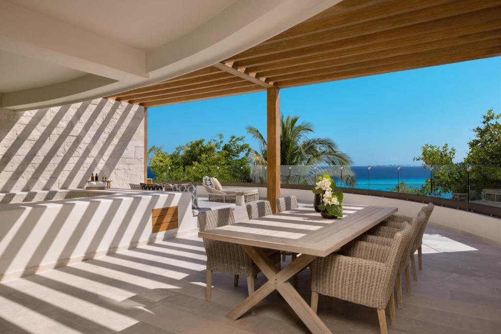 Impression Isla Mujeres by Secrets  resort