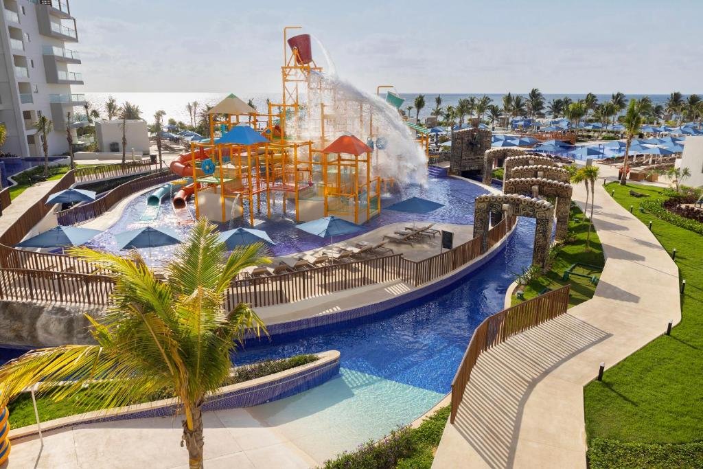 Royalton Splash Riviera Cancun  resort