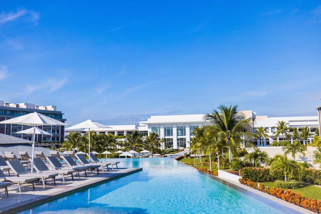 Majestic Elegance Costa Mujeres resort