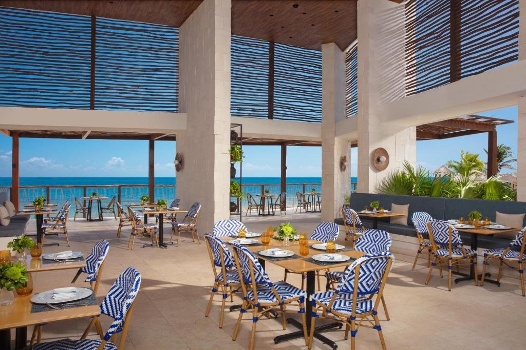 Dreams Sapphire Resort & Spa resort