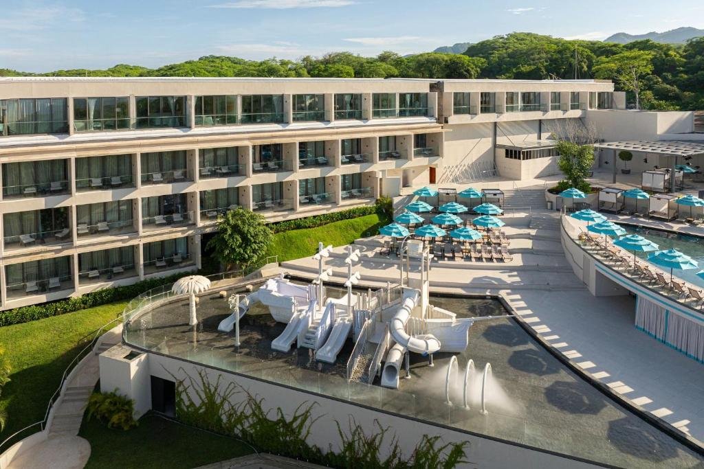 Dreams Bahia Mita Surf & Spa Resort resort