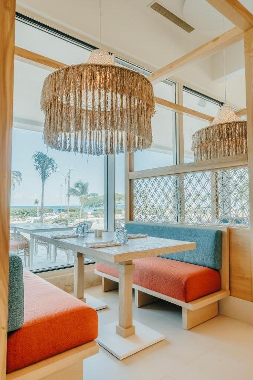 Las Brisas Huatulco resort
