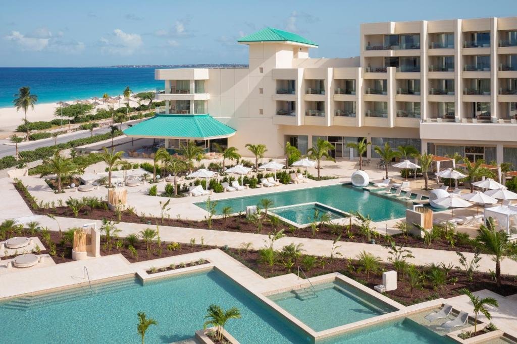 Las Brisas Huatulco resort