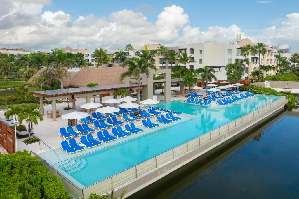 Hard Rock Hotel & Casino Punta Cana resort