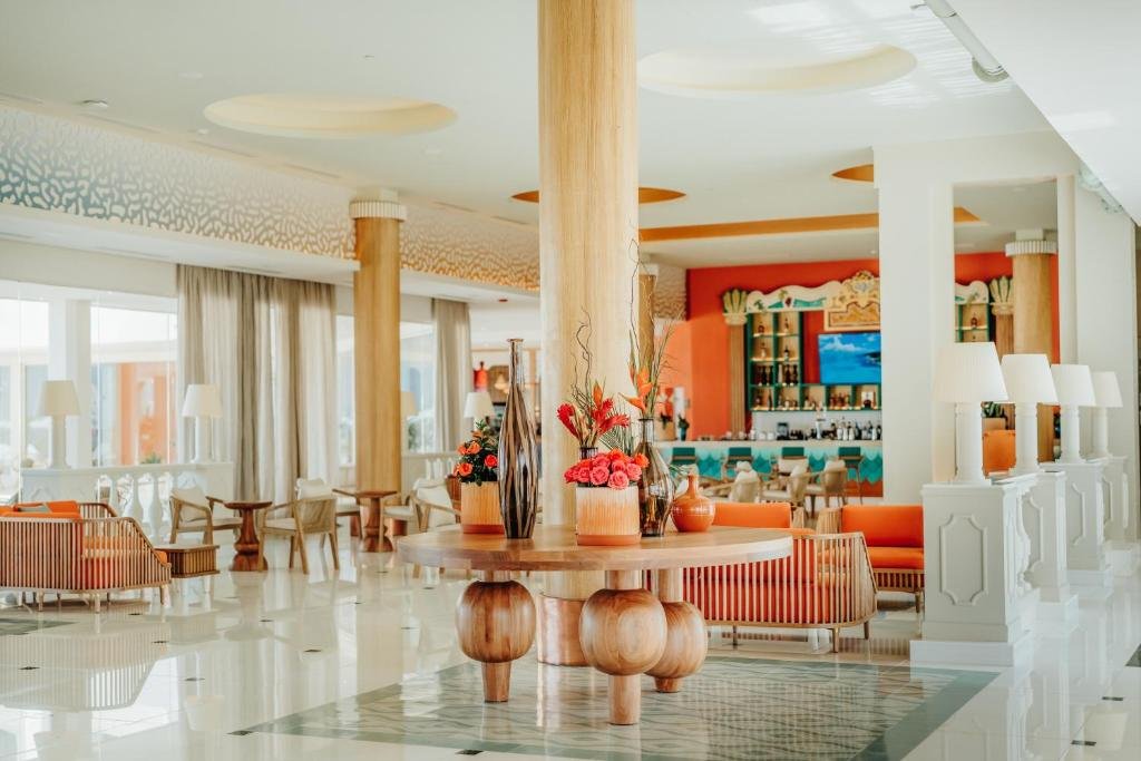 Las Brisas Huatulco resort