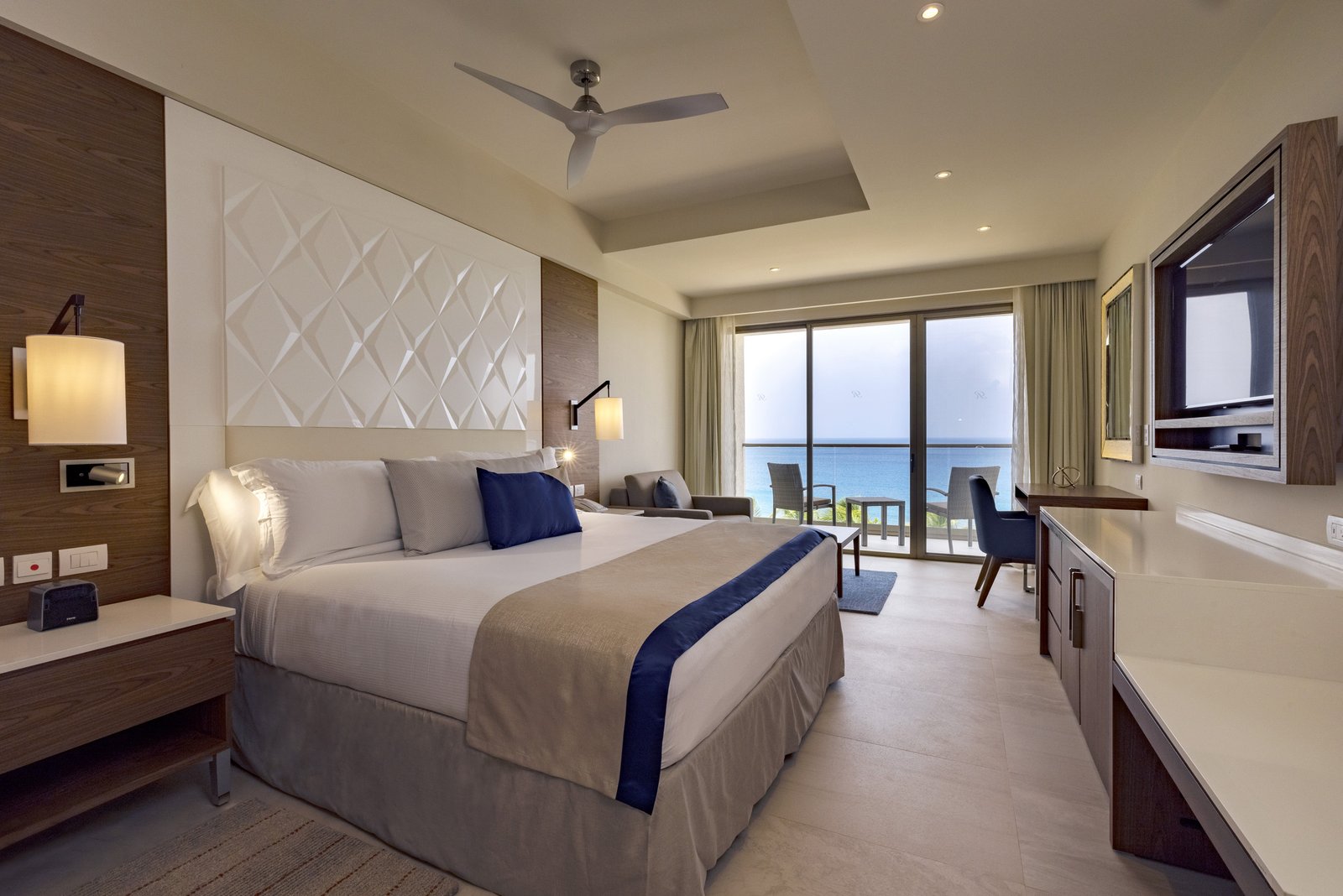 Luxury Junior Suite at Royalton Grenada