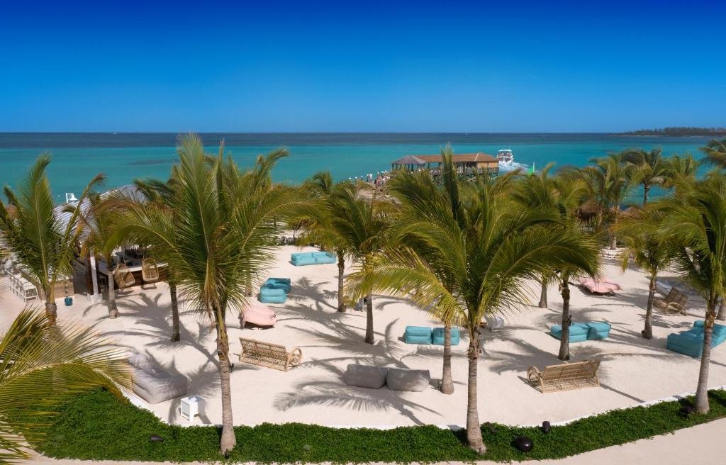 Sandals Royal Bahamian resort