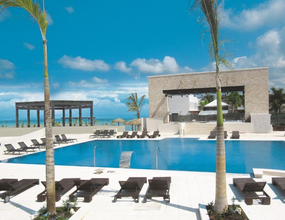 Royalton Blue Waters resort