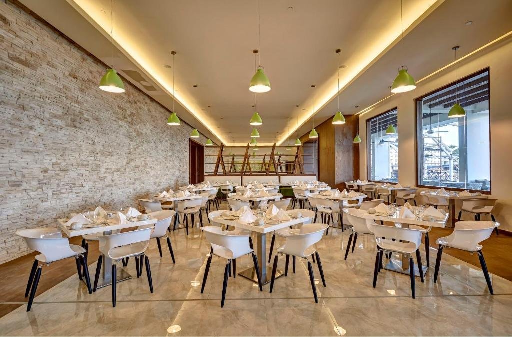 Royalton Negril resort