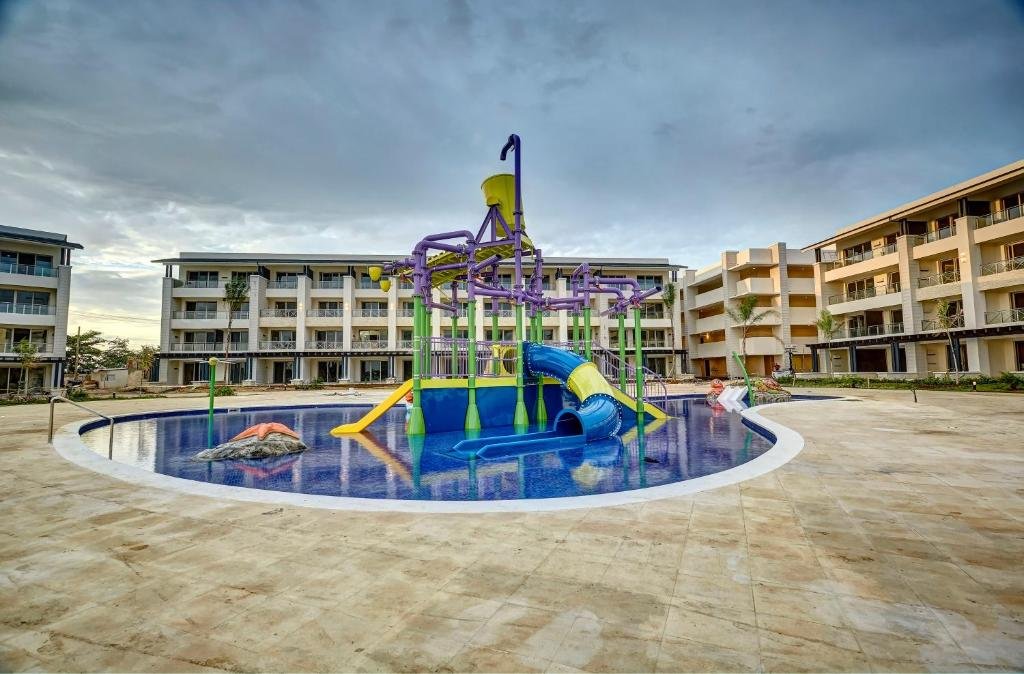 Royalton Negril resort