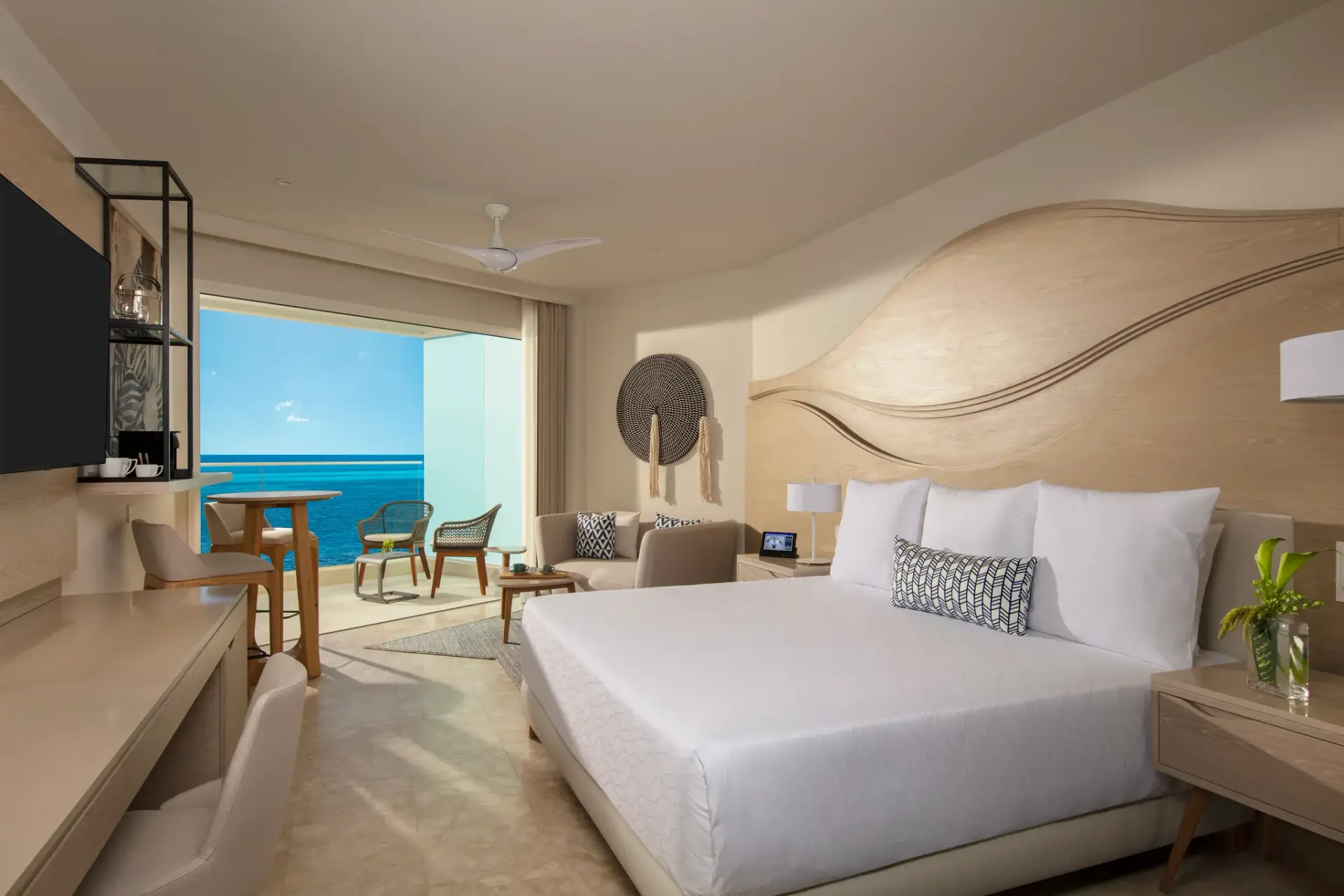 Allure Junior Suite Ocean View