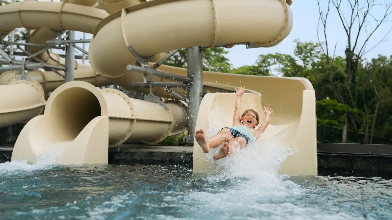 DRBMI-P0037-Waterslide-Lifestyle.16x9