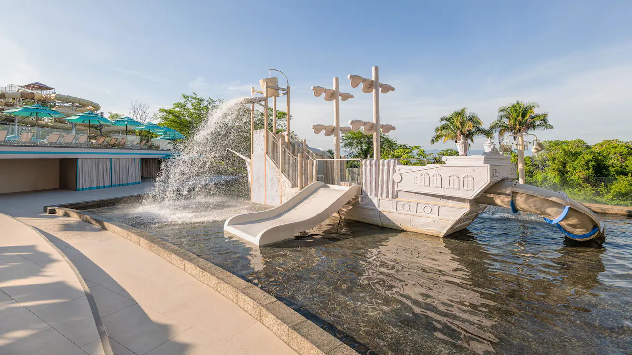 DRBMI-P0043-Waterpark-Pirate-Ship-Pool.16x9