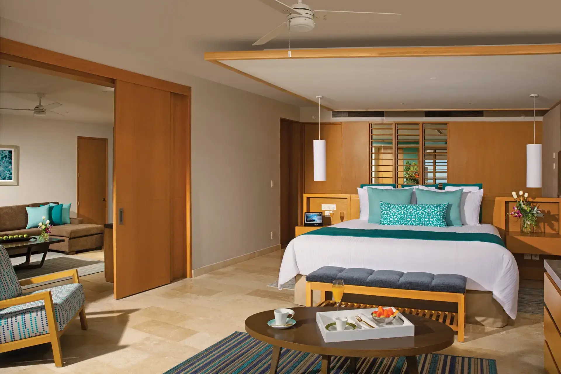 Preferred Club Master Suite Ocean View King