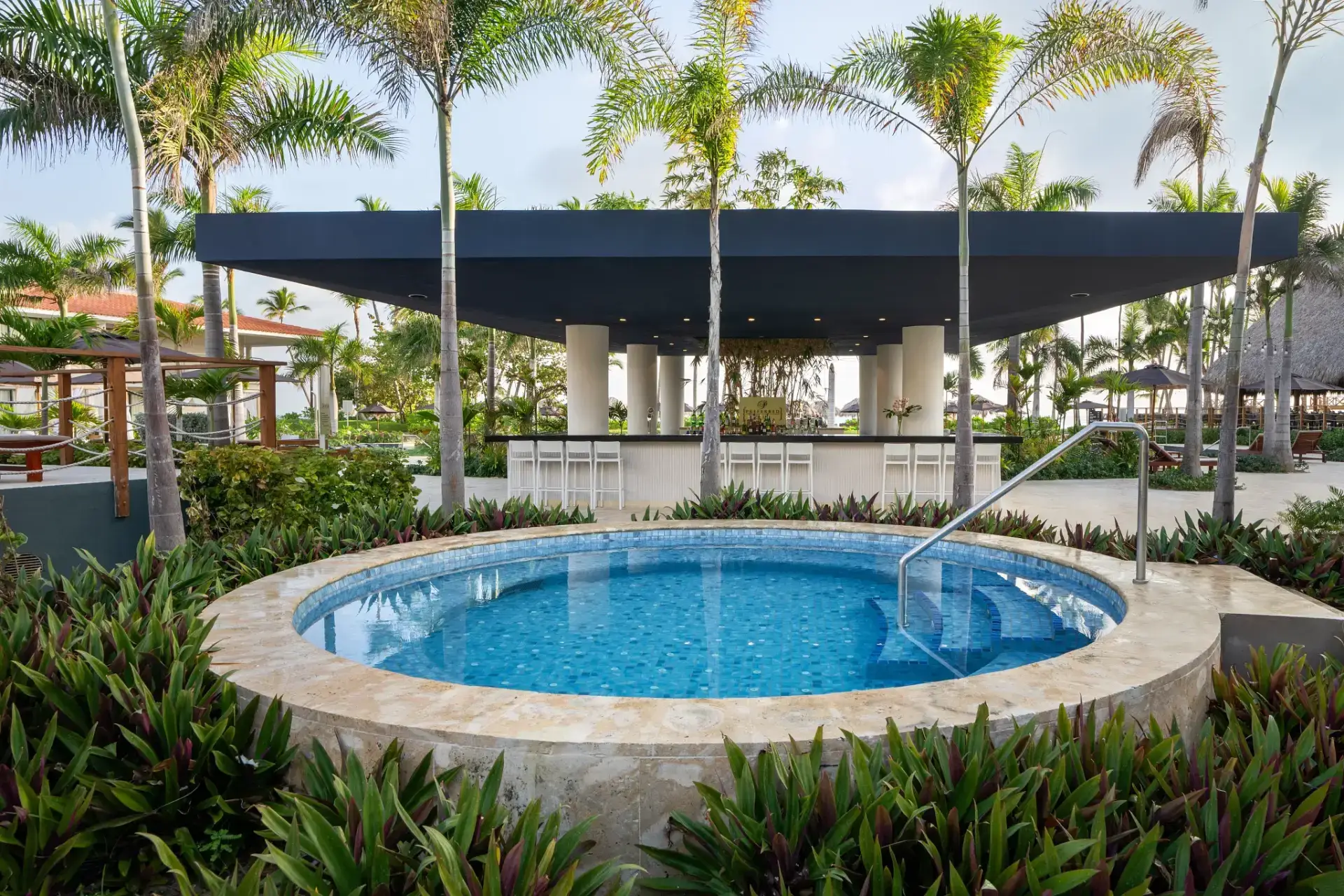 DRFPC-BAR-PC-Adults-Only-Pool-Bar-CP