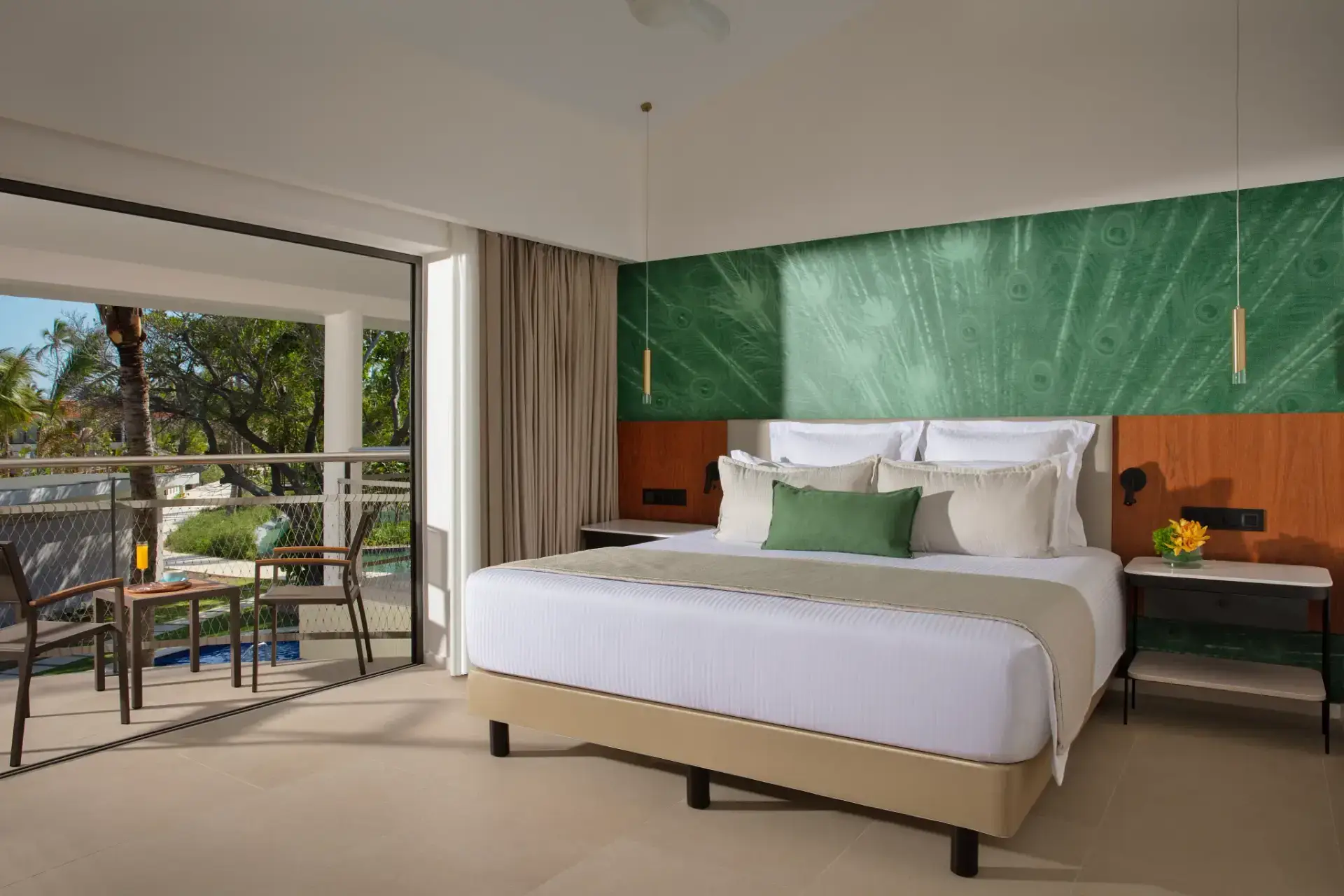 Preferred Club Master Suite Ocean Front