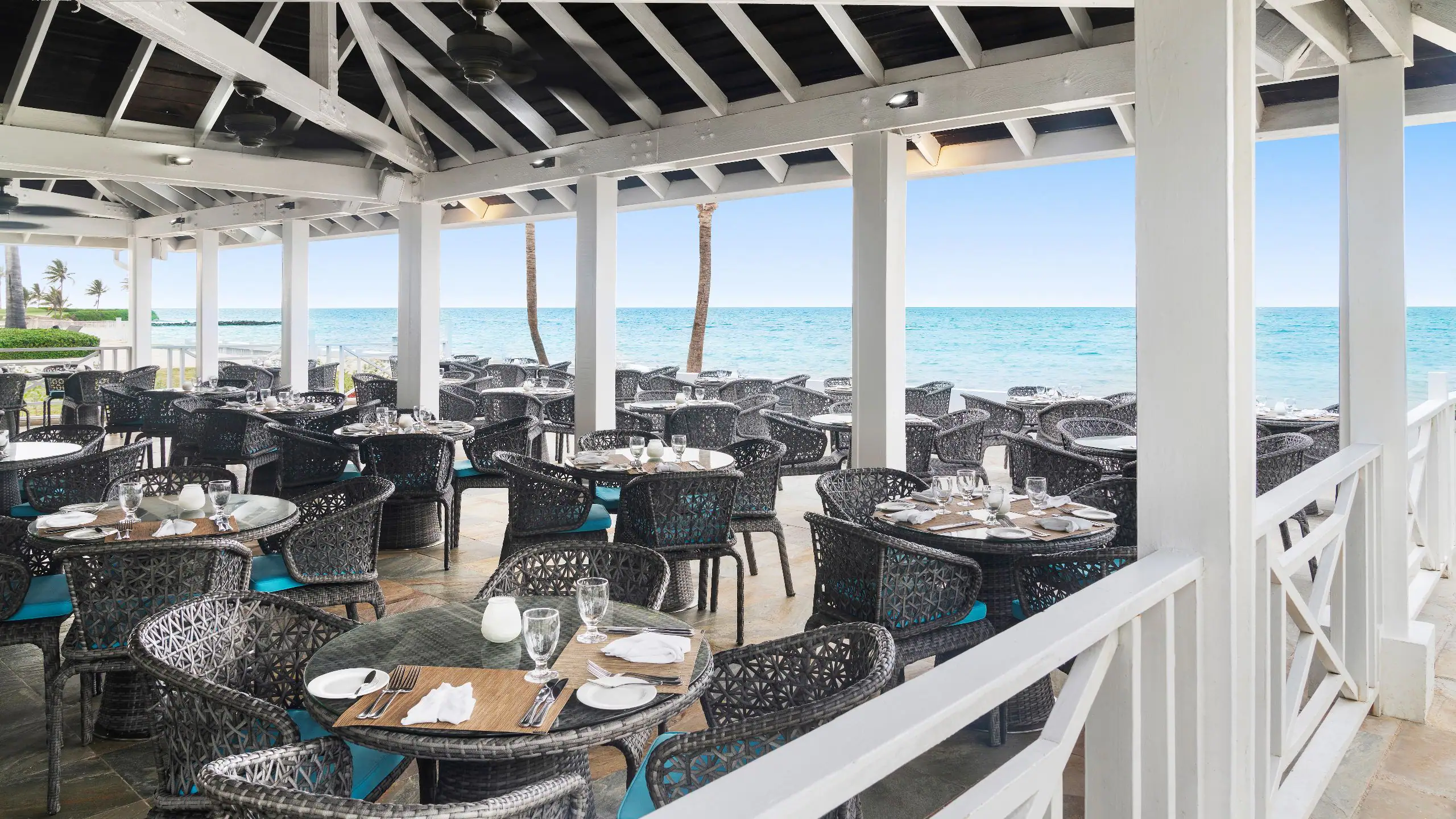 DRRHM-P0055-Seaside-Restaurant.16x9