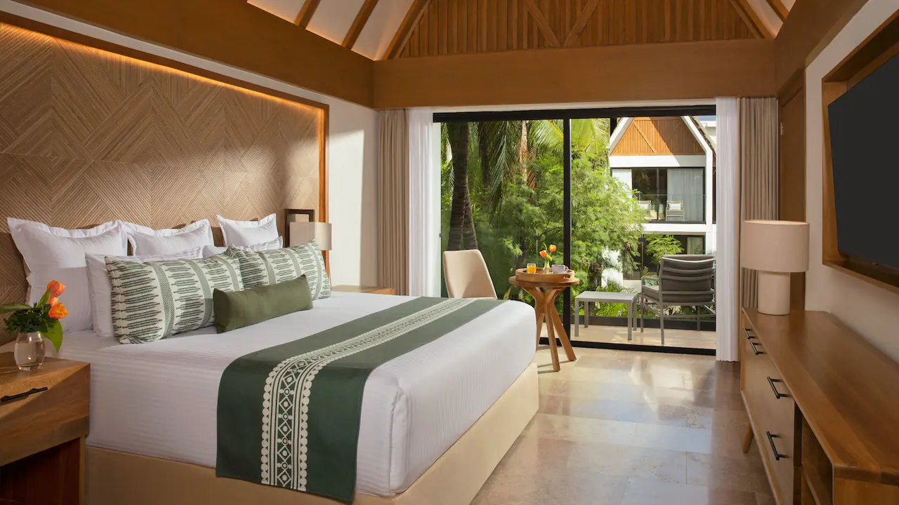Preferred Club Indigo Two-Story Villa at Dreams Sapphire Resort & Spa