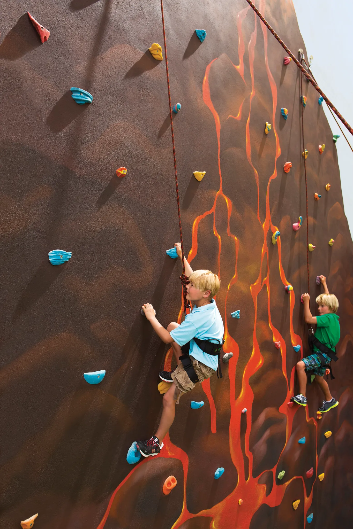 DRVPV-EC-ClimbingWall-2-CB