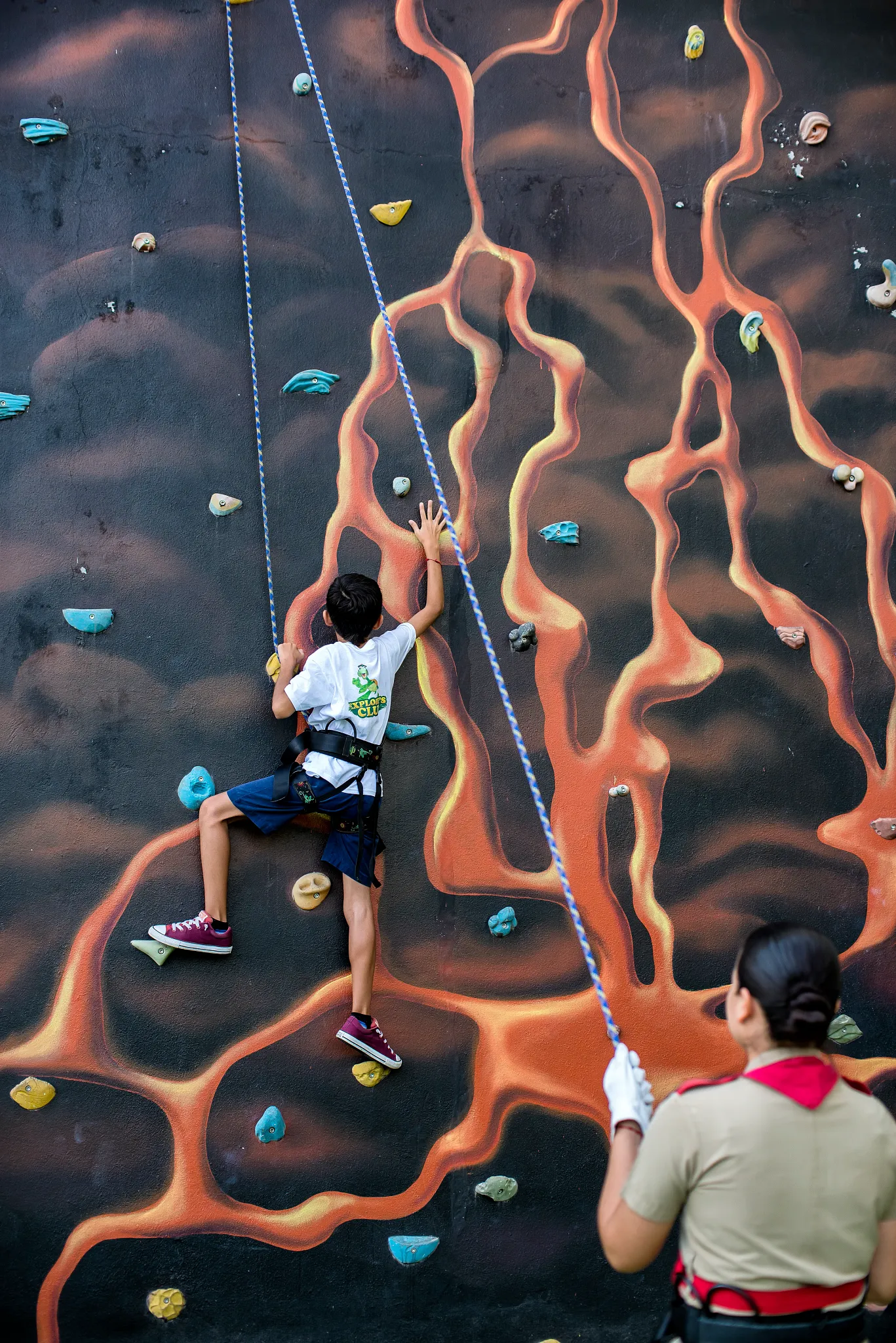 DRVPV-EC-Rock-Climbing-Wall3-AP