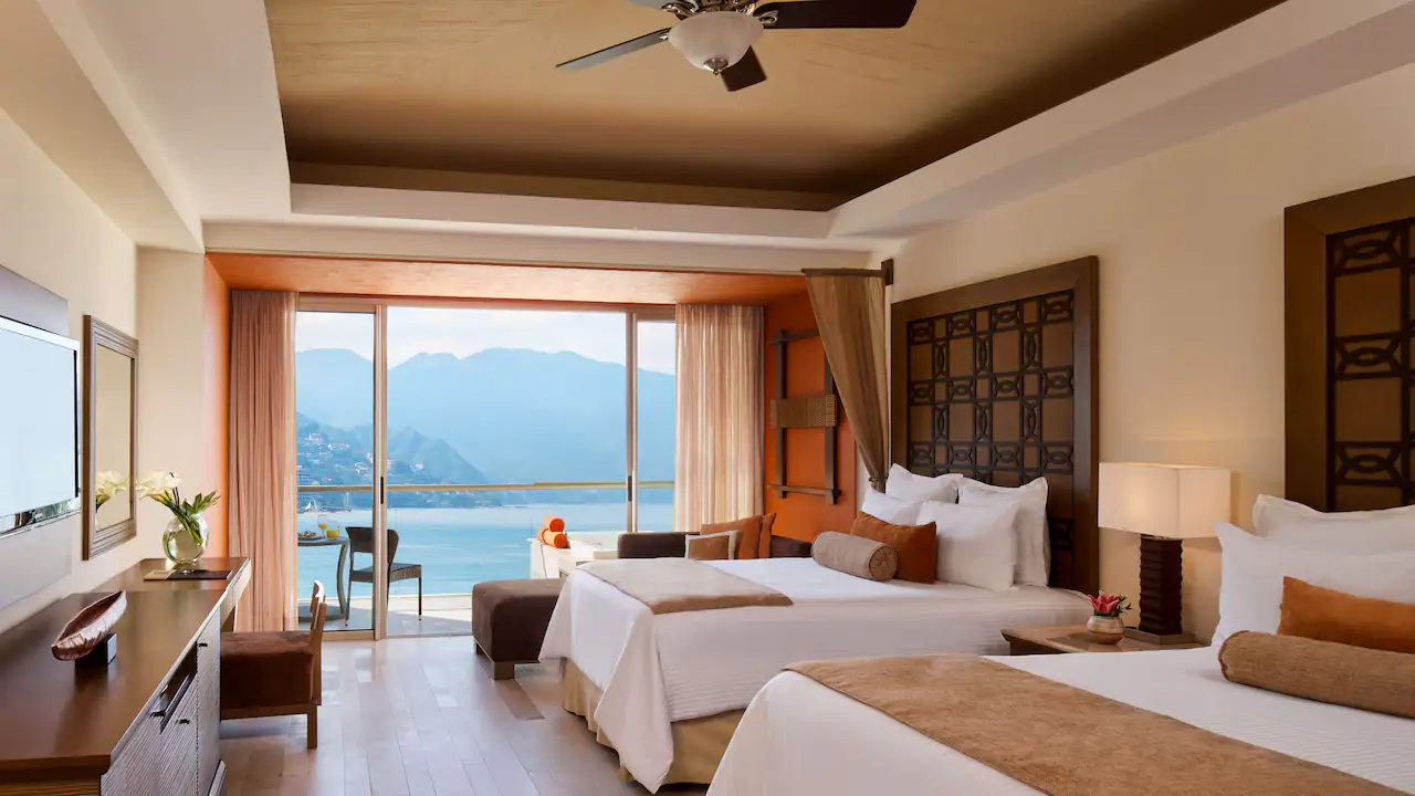Preferred Club Junior Suite Ocean View Double or King