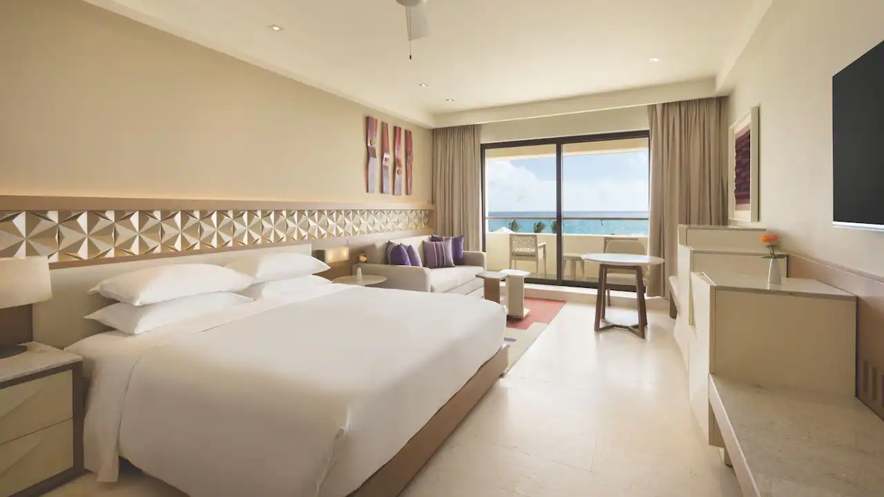 Club Ocean Front King 