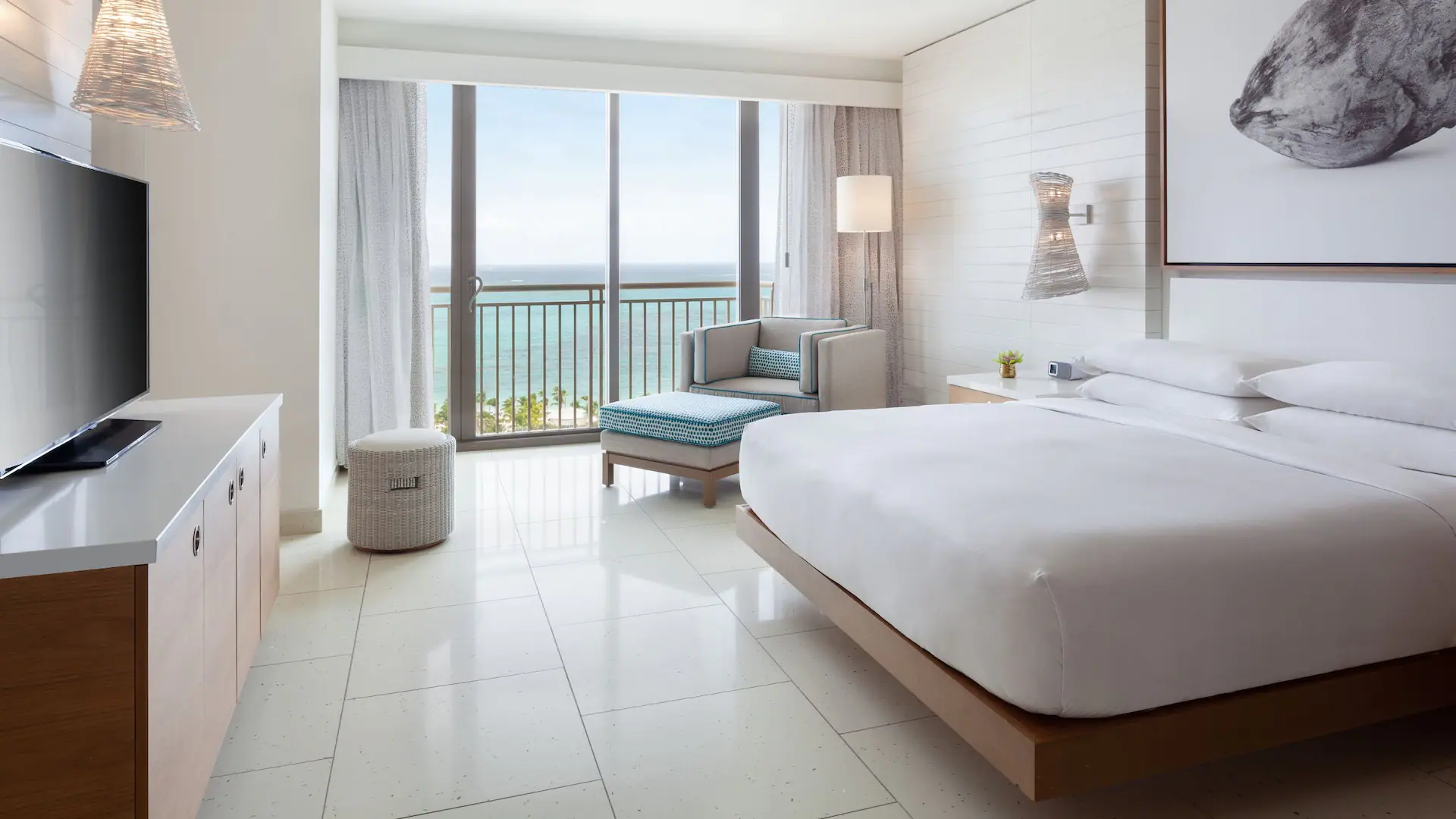 One-Bedroom Ocean View Residence Deluxe King
