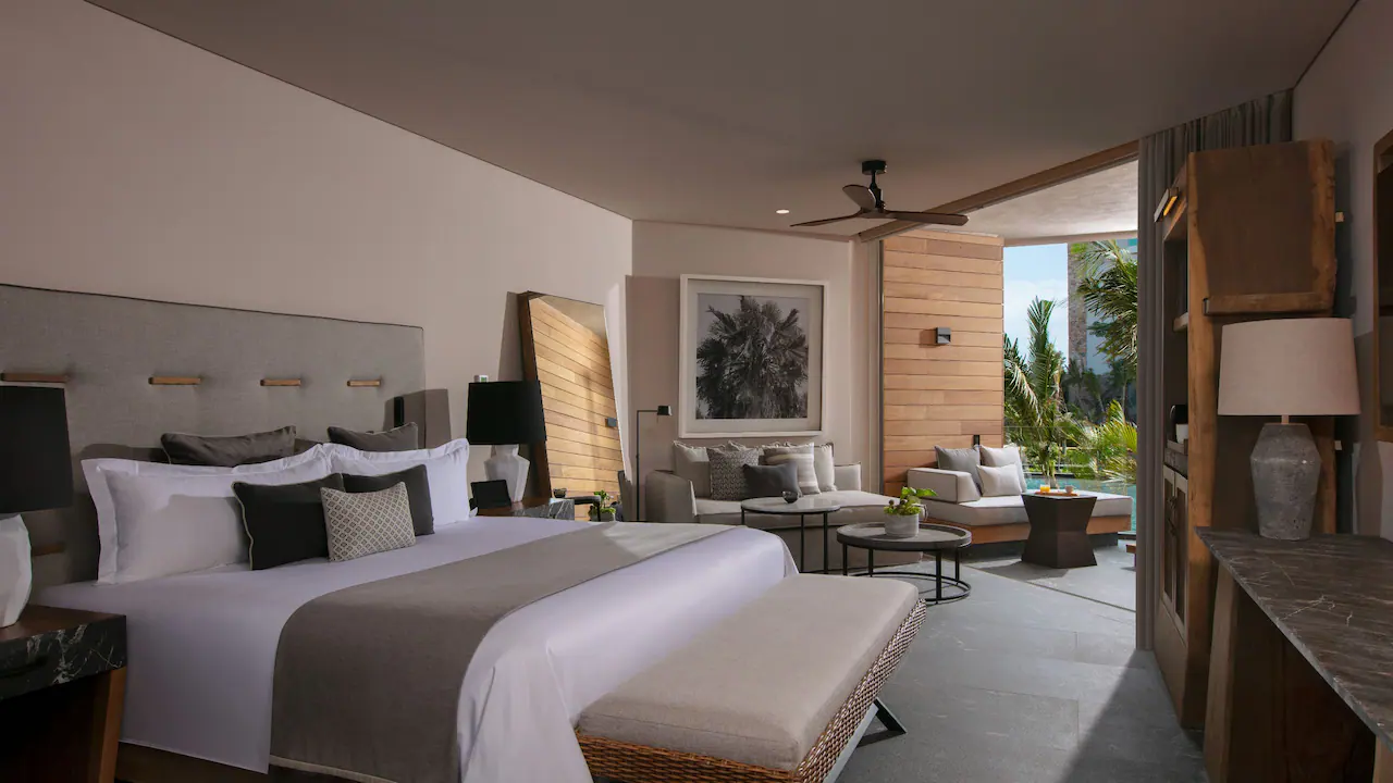 SEPDC-P0001-Junior-Suite-Tropical-View.16x9