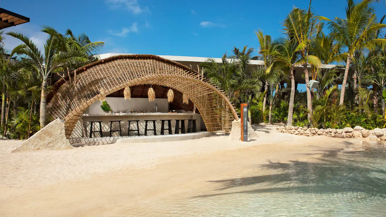 SEPDC-P0022-Cove-Bar.16x9