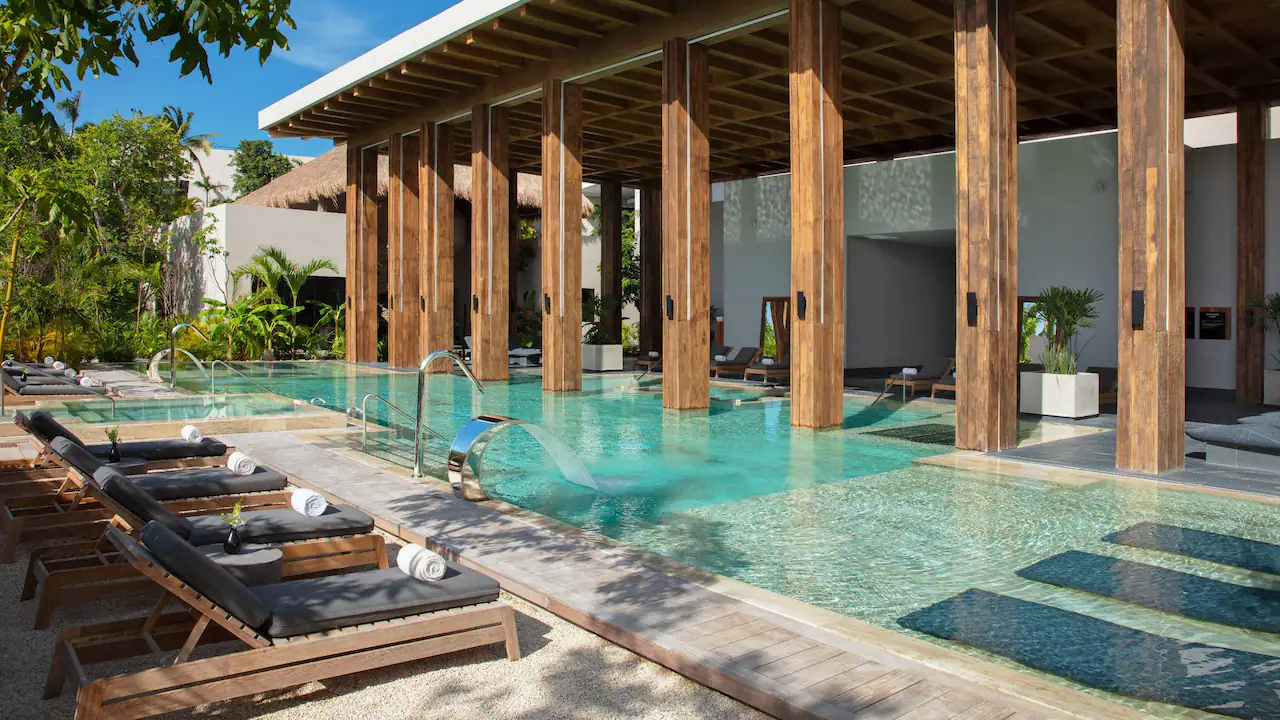 SEPDC-P0043-Spa-Hydrotherapy-Pool.16x9