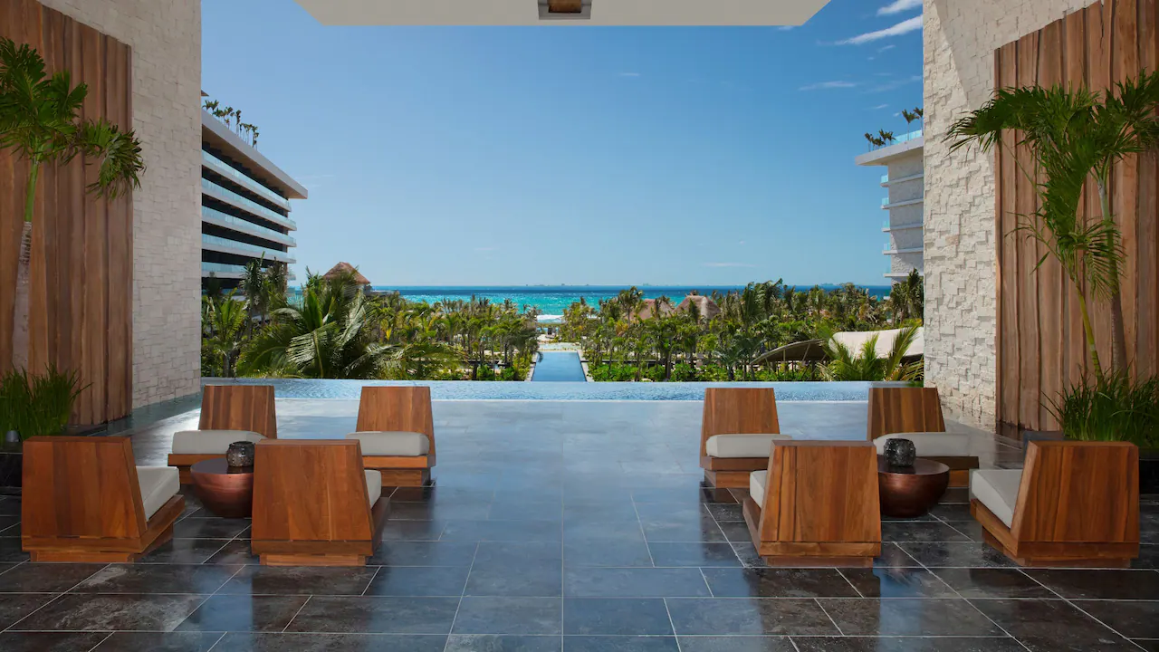 SEPDC-P0045-Lobby-View.16x9