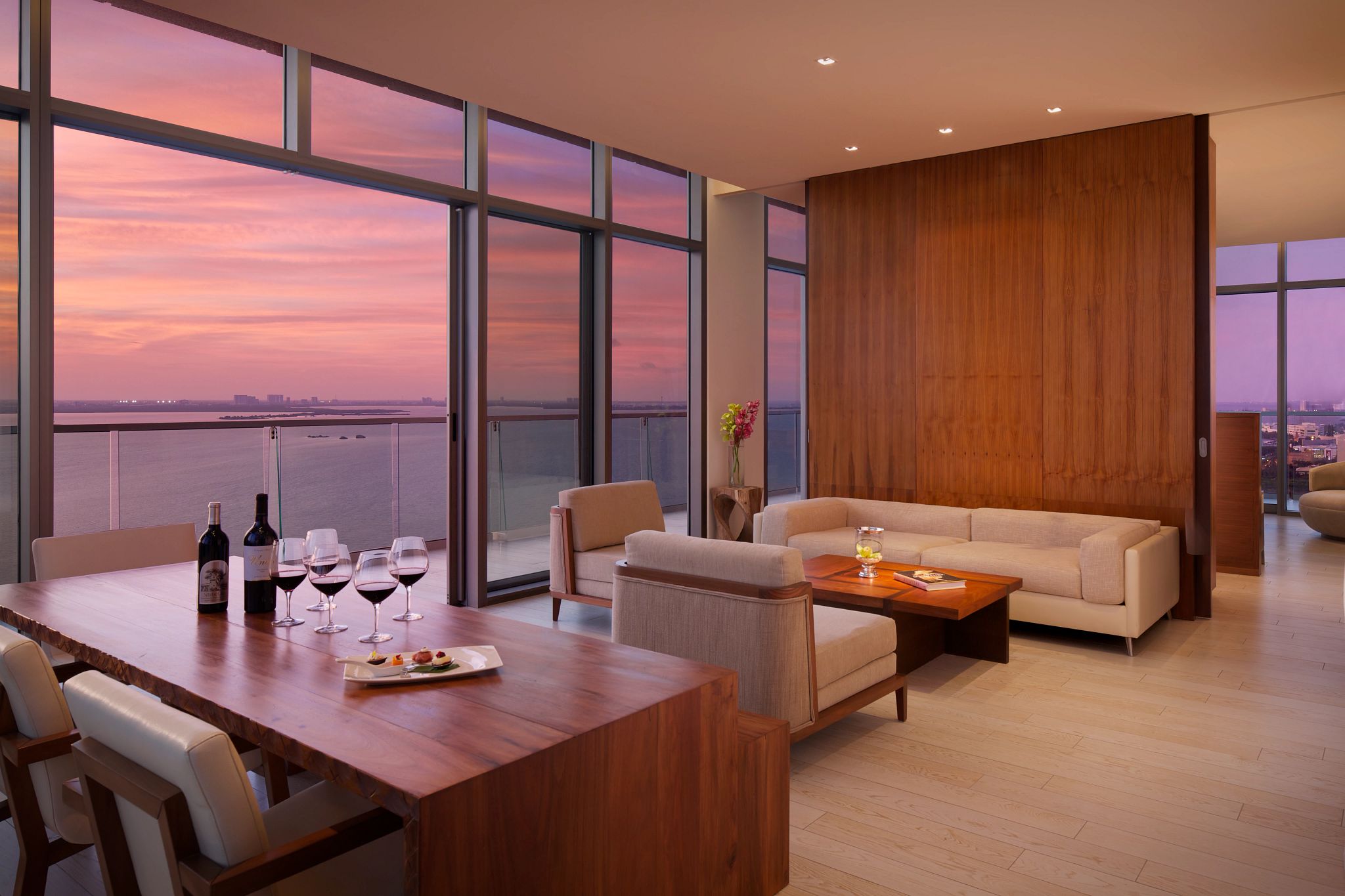 Preferred Club Master Suite Ocean View