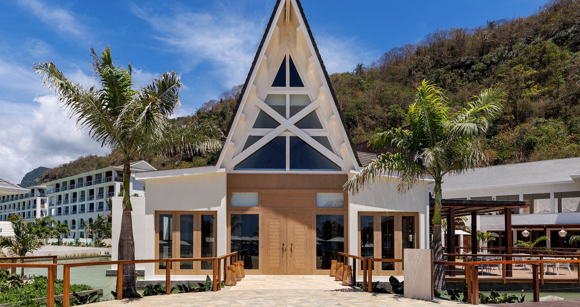 Sandals_Saint_Vincent_Sora_Restaurant_eb1722420b_2ebabe7667