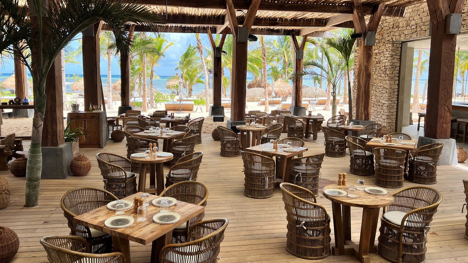 Secrets+Moxche+Destination+Wedding+Resort+9
