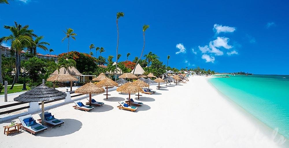 Sandals Grande Antigua resort