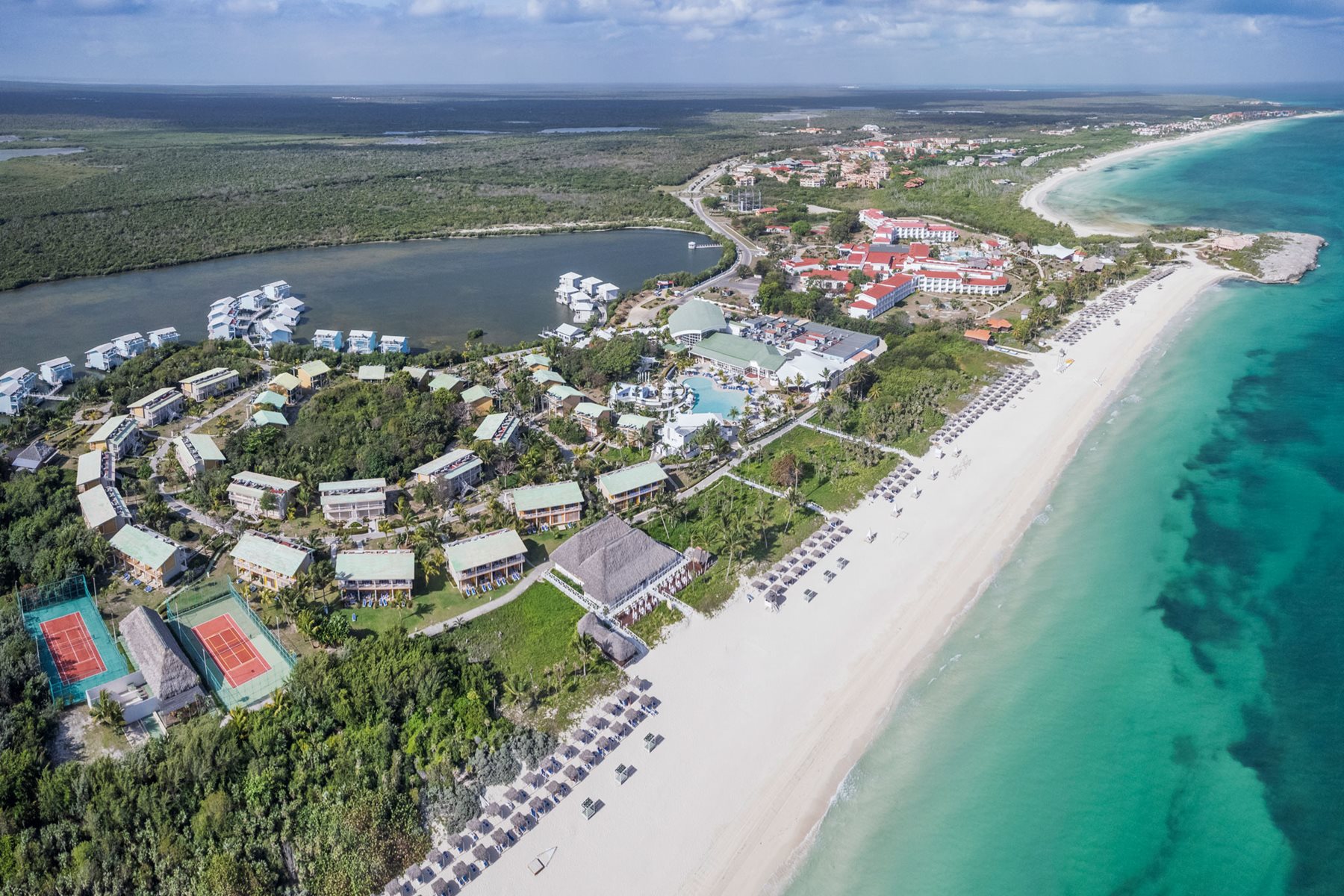 ccc-melia-cayo-coco-aerial-02_1.jpg