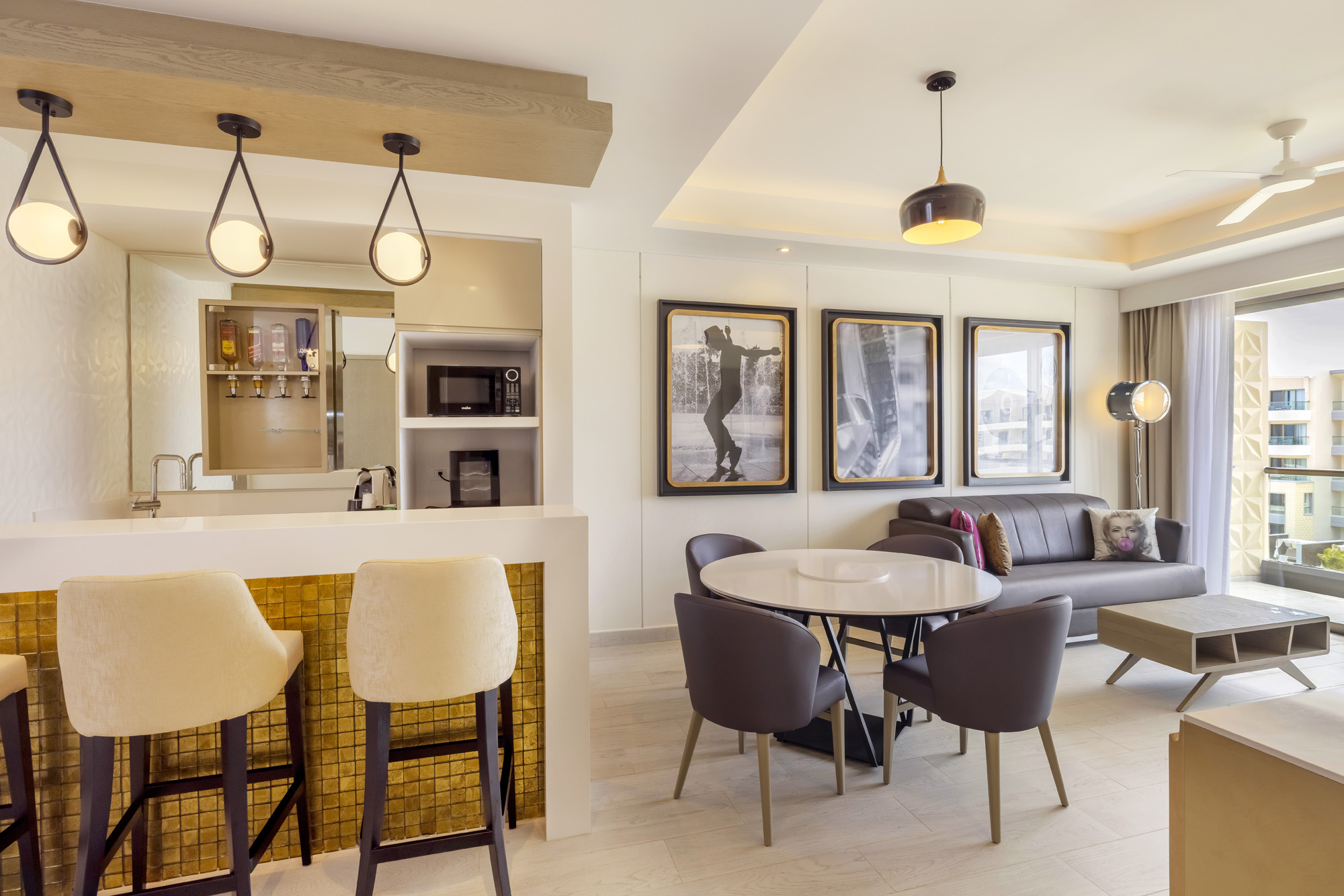 Director's Suite - One Bedroom