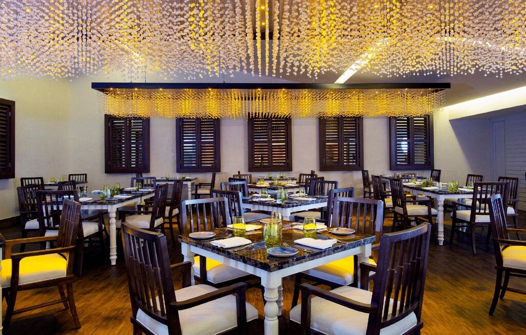 Royalton Blue Waters resort